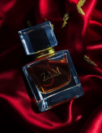 2 AM Extrait de Parfum by Iana Willkofer 9