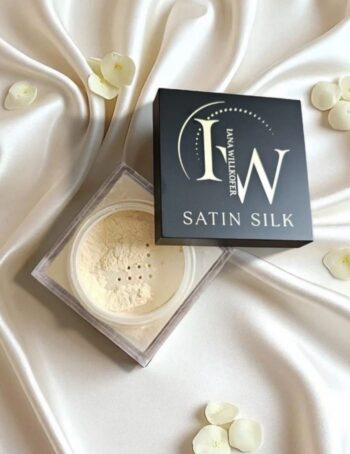 Pudra de fixare Satin Silk rezistenta la transfer - Medium